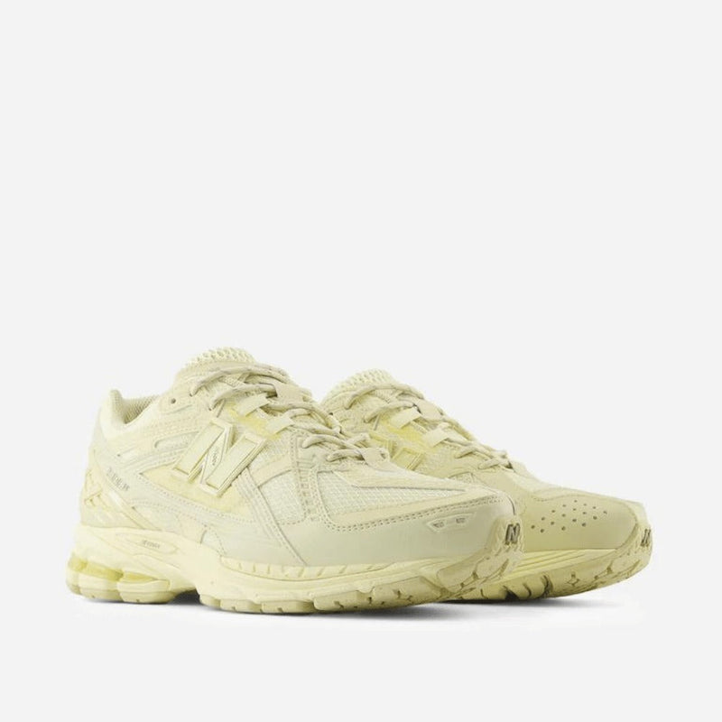 NeB 1906U Butter Yellow