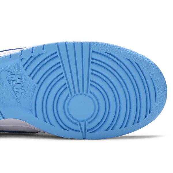 Nk Dunk Low UNC