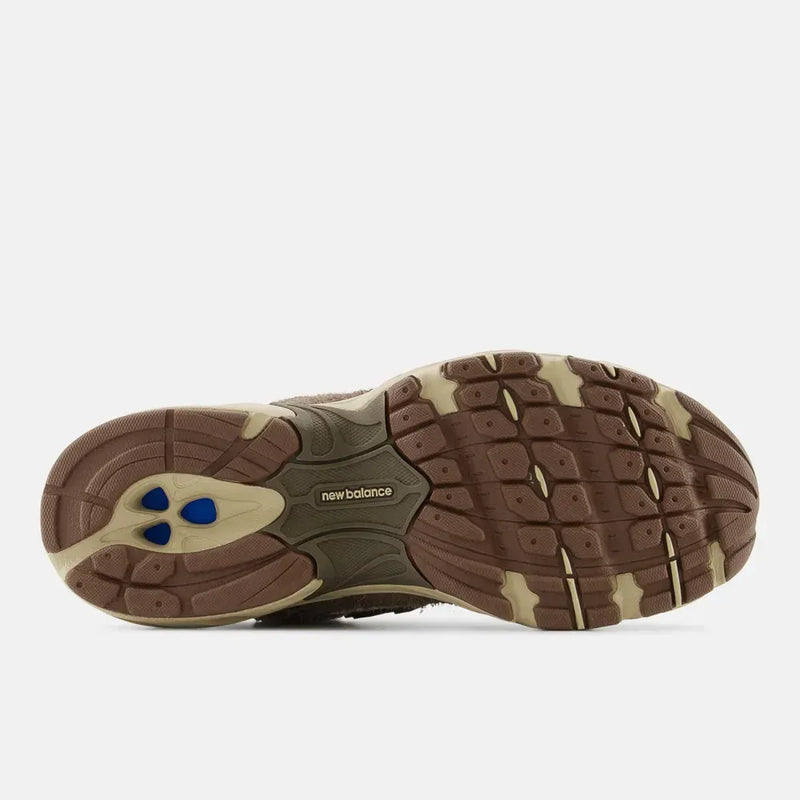 NeB 530 Brown Tan