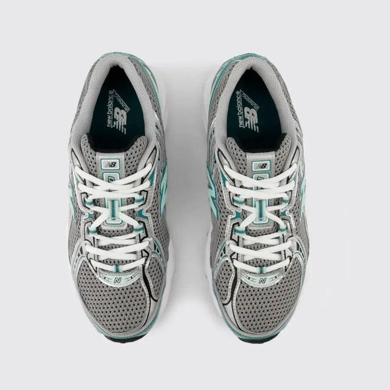 NeB 740 Silver Metallic New Spruce