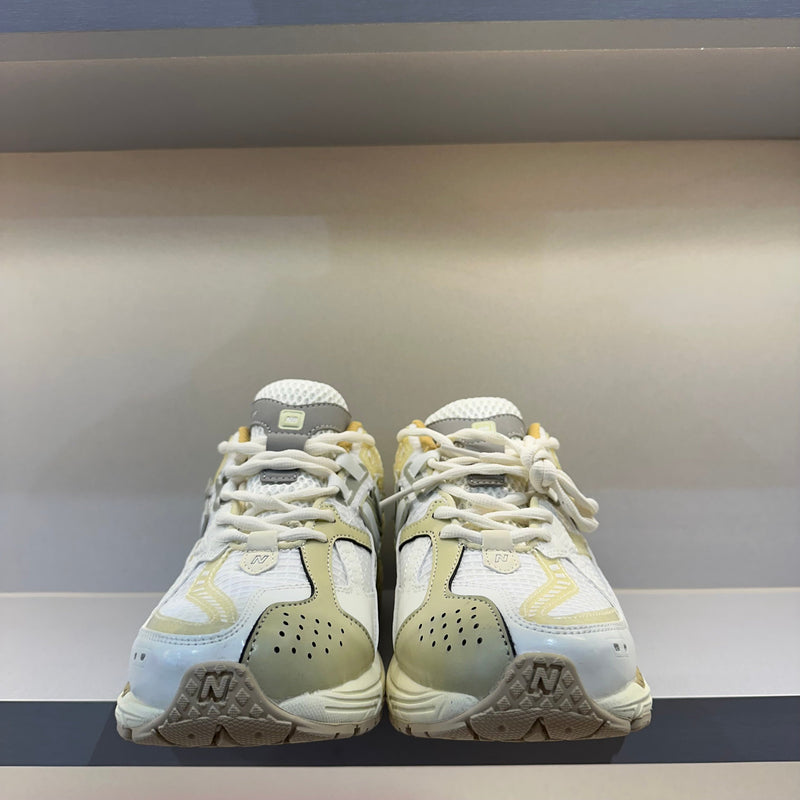 NeB 1906U Butter Yellow (Pronta Entrega)