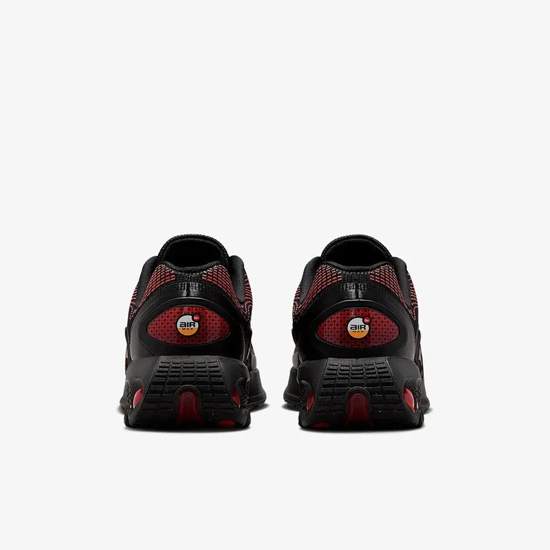 Nk Air Max DN Bred