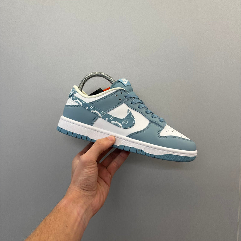 Nk Dunk Low Essential Paisley Pack Worn
