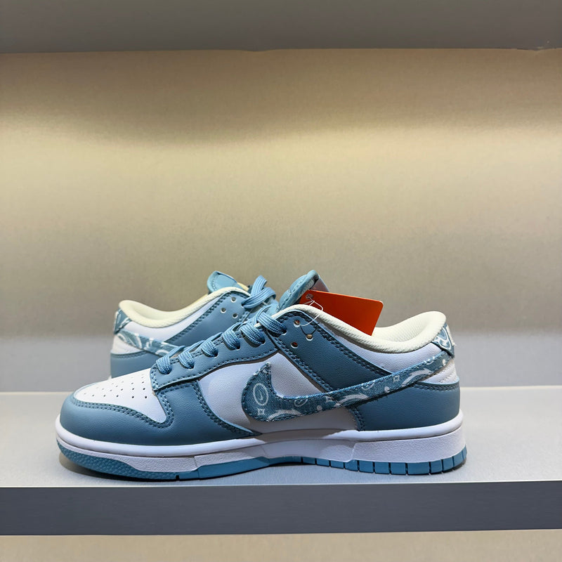 Nk Dunk Low Essential Paisley Pack Worn