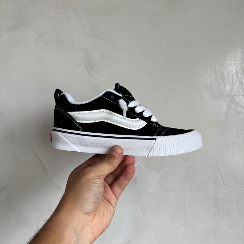 VS Knu Skool Black White